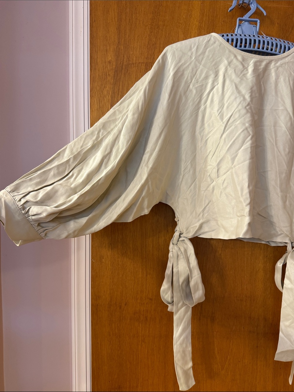 Reiss 100% Viscose Light Beige Tie-Detail Balloon Sleeve Top - Picture 2 of 12